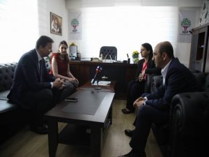 İsviçre Büyükelçi Müsteşarı HDP'yi ziyaret