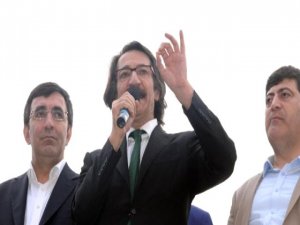 Haşimi: Türklerle, Kürtleri Savaştırmak İsteyen Lanet Kesimler Var