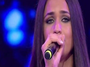 Sesi Çok Güzel yarışmacısı Mutlu Kaya başından vuruldu!