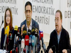“Öcalan’a tecrit barışı kanlı çarmıha germektir”