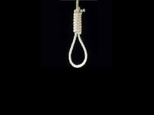 Eşini öldürme olayından yakalama kararı bulunan koca ölü bulundu