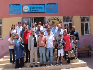 Öğrencileri, 30 yıl sonda edip öğretmen ile buluştu