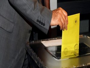 53 milyon kişi oy kullanacak