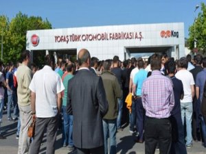 2 İşçi işten atılınca, Tofaş'ta üretim yeniden durdu