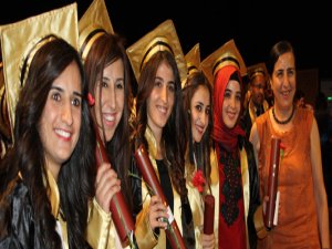 SAĞLIKÇILAR HAYATA ATILMAYA HAZIR