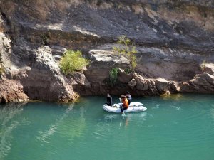 SUYA KAPILAN GENÇ HAYATINI KAYBETTİ