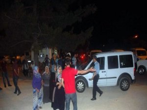 Onlar kavga etti, arada polis yaralandı