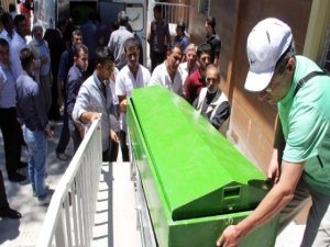 Tartıştığı Oğlunu Tabancayla Öldürdü