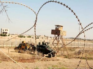 10 Bin Fünye ile Sınırı Geçmeye Çalışan 5 Kişi Yakalandı