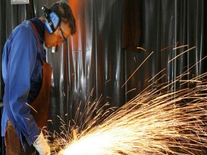 Sanayi üretimi çakıldı