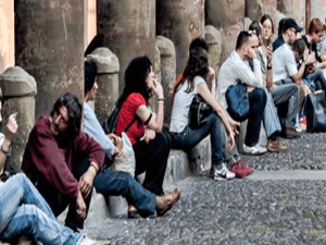 6 milyon genç boşta, 4.7 milyonu iş aramıyor!