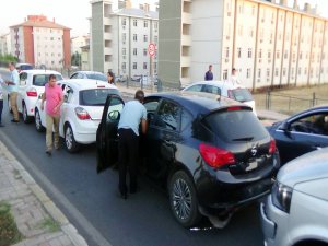 ZİNCİRLEME TRAFİK KAZASI