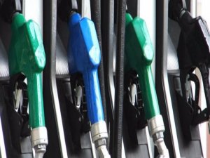 Kafasına göre fiyat belirleyen yandı!