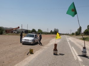 Kimlik kontrolü PKK’liler ile asker arasında çatışma