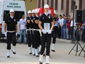 Şehit polis memleketine uğurlandı