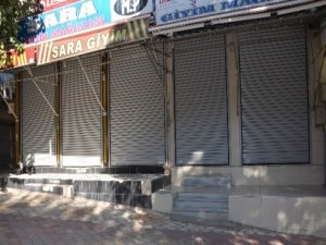 Silvan'da polis merkezine bombalı saldırı