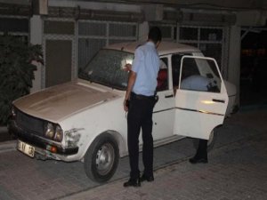 Şanlıurfa'da park halindeki otomobil kurşunlandı