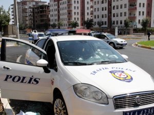 Polis aracına saldırı: 1 şehit, 1 yaralı