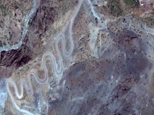 Menfez havaya uçuruldu