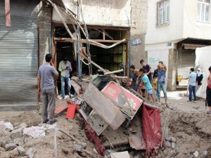 Sur sokakları savaş alanına gibiydi