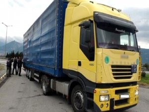 Şanlıurfa'da 5.5 ton bomba yüklü TIR ele geçirildi