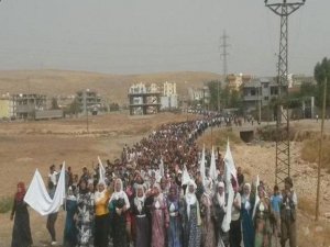 Cizre'de halk yasağı deldi
