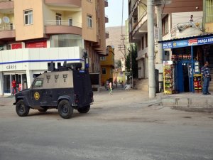 SİLVAN EMNİYETİ MÜDÜRLÜĞÜ’NE SALDIRI: 4 GÖZALTI