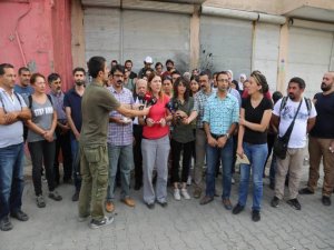 Hukukçular: Cizre'de yaşam hakkı yok sayıldı