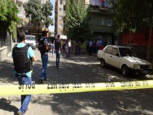 SİLAHLI KAVGA: 3 YARALI