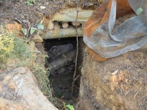 Lice'de iki sığınak bulundu, patlayıcı düzenek imha edildi