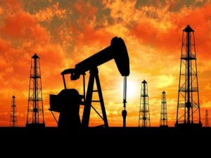 "Petrole taban fiyat uygulaması gelebilir"  Petrol üreten ülkelerin uzmanları petrol fiyatl