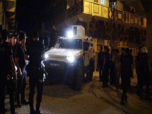 Çocukların kavgasına aileler karışınca 3’ü polis 14 kişi yaralandı