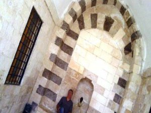 14 Yaşındaki kıza tecavüz sanığına 'saygın tutum' indirimi