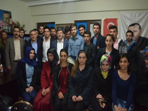 AKAR'DAN İLÇE TEŞKİLATLARINA TEŞEKKÜR ZİYARETİ