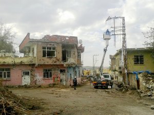 Silvan’lılardan Dicle EDAŞ’a teşekkür…