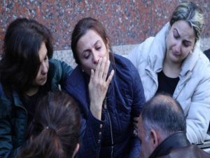 Türkan Elçi, 'Kınalı Güvercin'ini Uğurluyor...