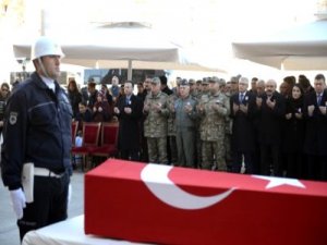 Şehit Polis İçin tören