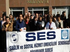 Sağlıkçılardan Sur protestosu