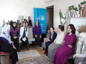Gevaş'ta kadın sağlığı eğitimi