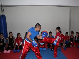 Silvanlı Wushu sporcuları, şampiyonluk için Antalya'da