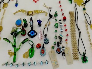 İtalya’dan gelen camlar Ergani’de can buluyor