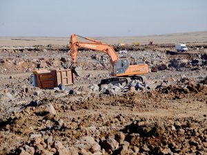 Entegre Katı Atık Tesisi’nin zemin çalışmaları sürüyor