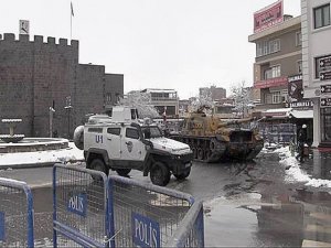 Sur’a tank sevkiyatı