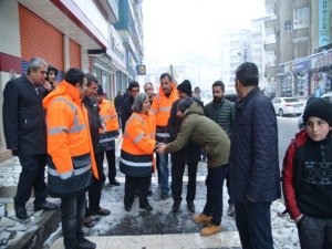 Eş Başkanlar karla mücadele çalışmalarını denetledi
