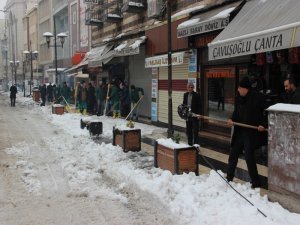 Sur’da yasak 36. gününde