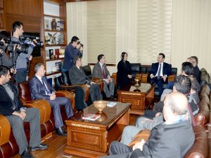 AK PARTİ Özdağ, VALİ AKSOY’U ZİYARET ETTİ