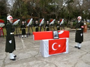 Yaşamını yitiren asker memleketine uğurlandı