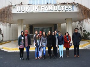 Bismilli öğrenciler DÜ’yü gezdi