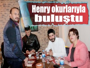 Henry okurlarıyla buluştu