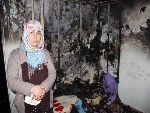 Evi ile birlikte hayatı da küle döndü